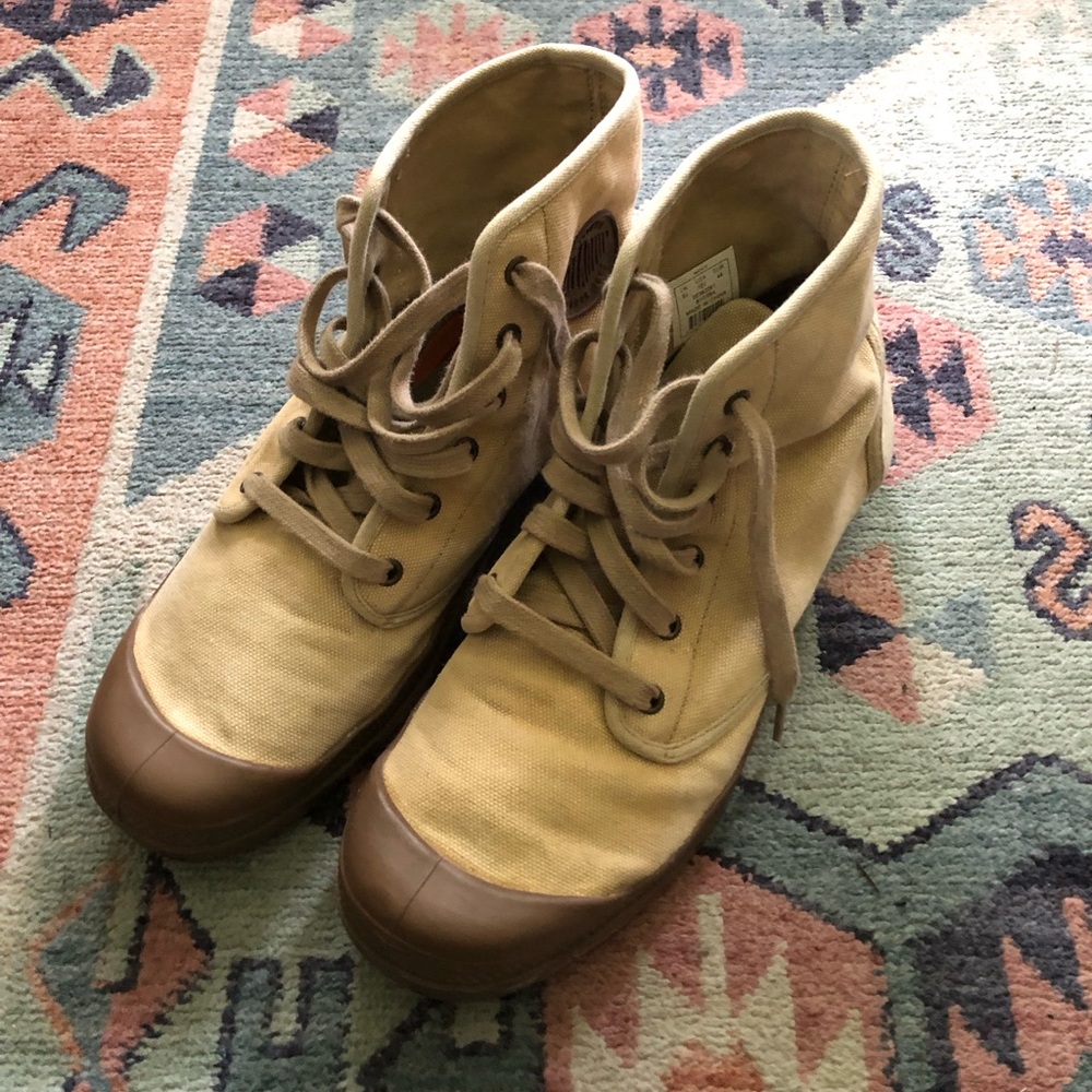 Palladium Pampa Hi Canvas Boots
